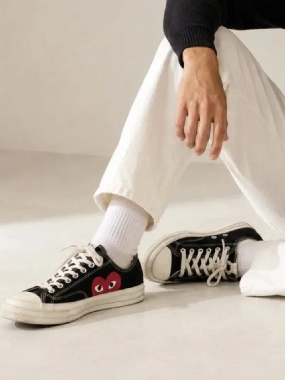 Converse x Comme des Garcons PLAY Chuck 70 Low Top Black Red Heart Sneakers 11.5